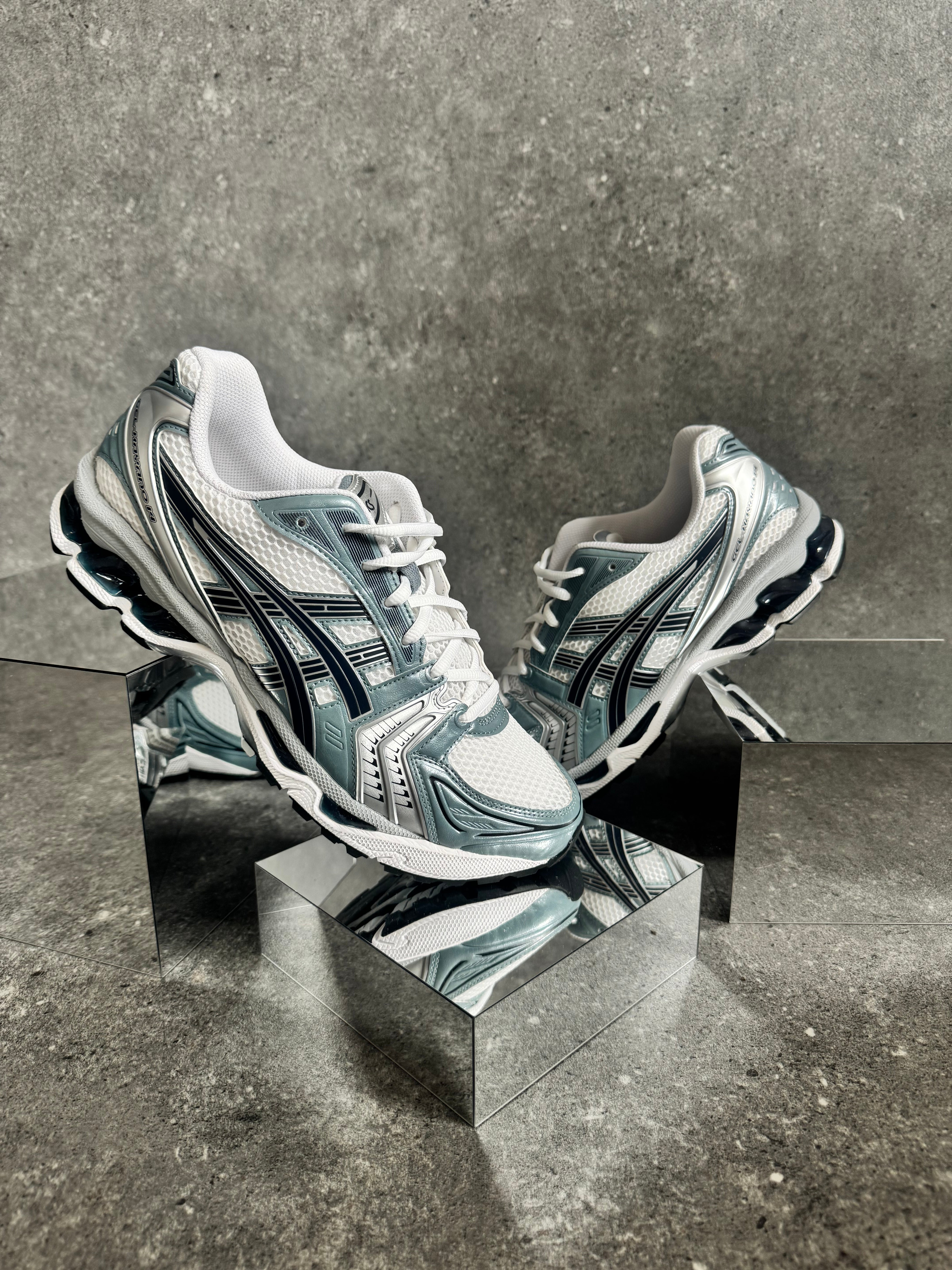 Asics Gel- Kayano