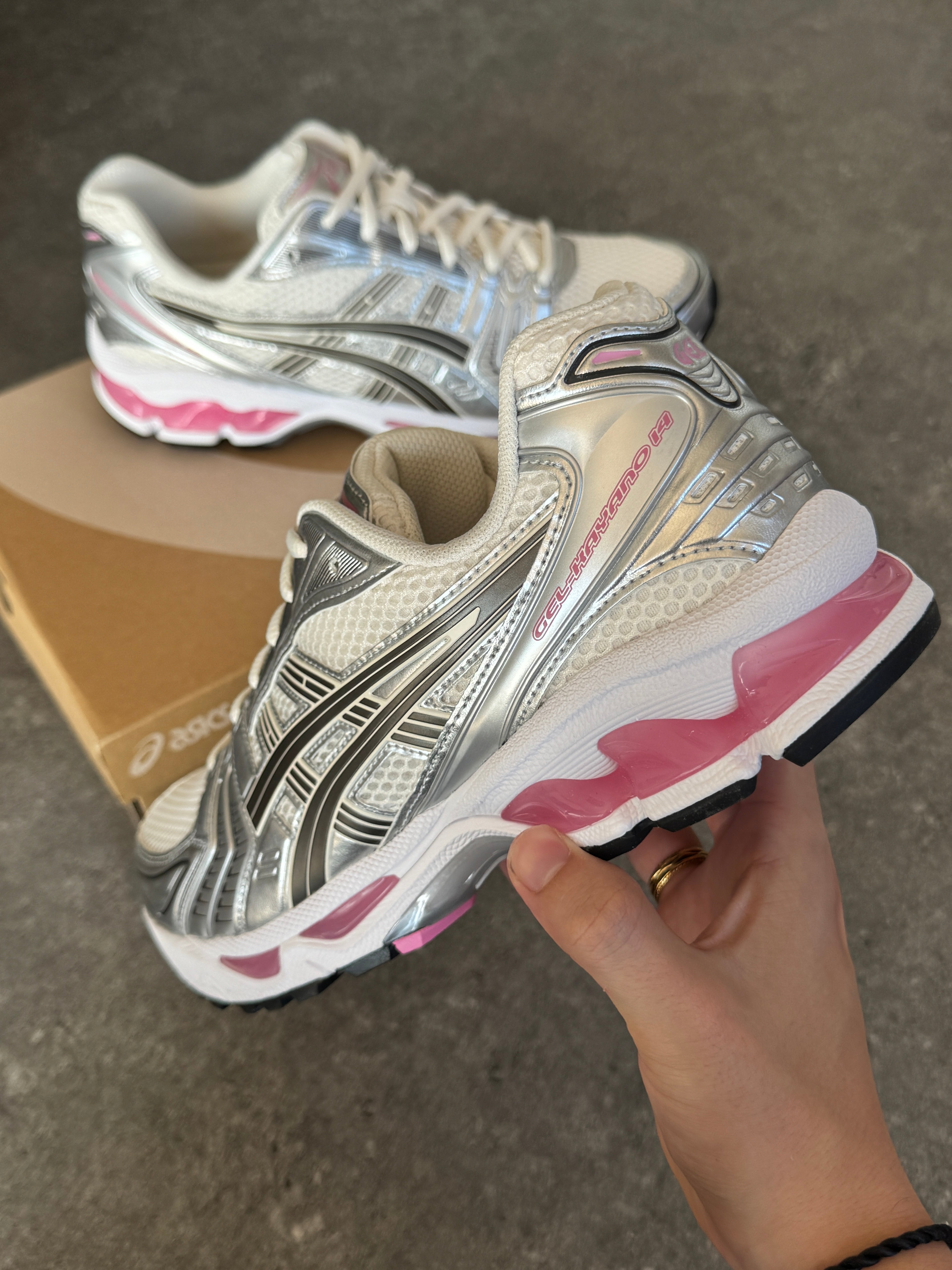 ASICS Gel-Kayano 14 Cream Sweet Pink