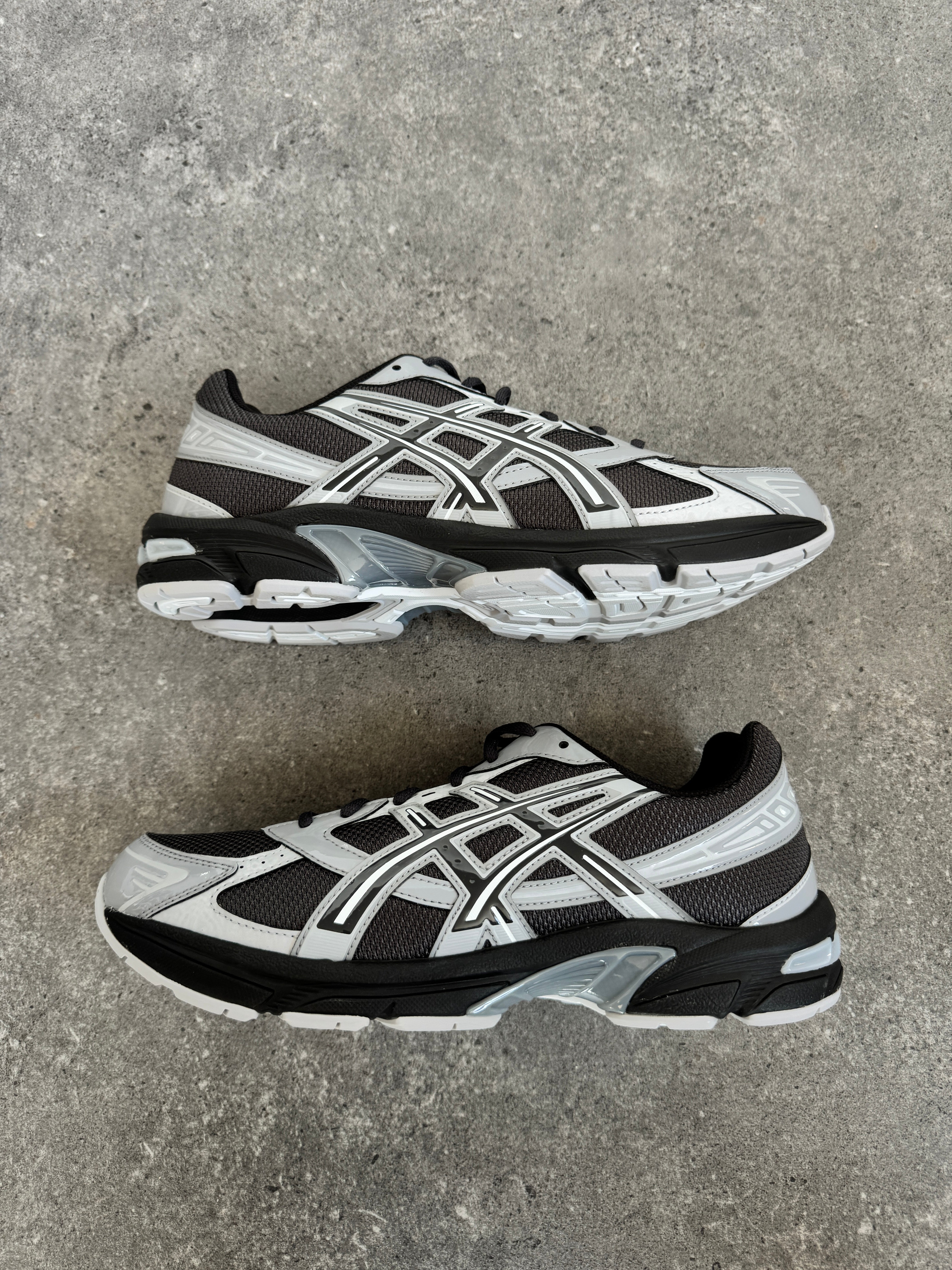 ASICS GEL-1130 Graphite Grey Gravel