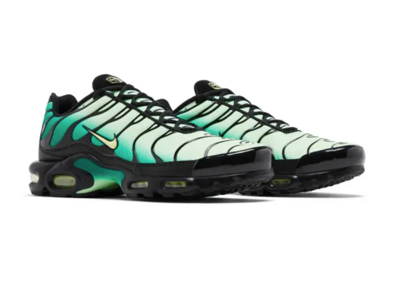 Nike Air Max Plus Tuned 1 Vapor Green Gradient
