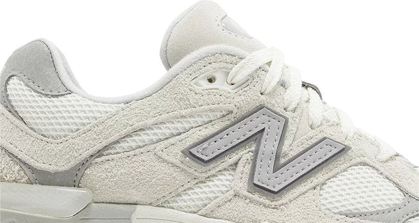 New Balance 9060 Moonbeam Sea Salt White Suede