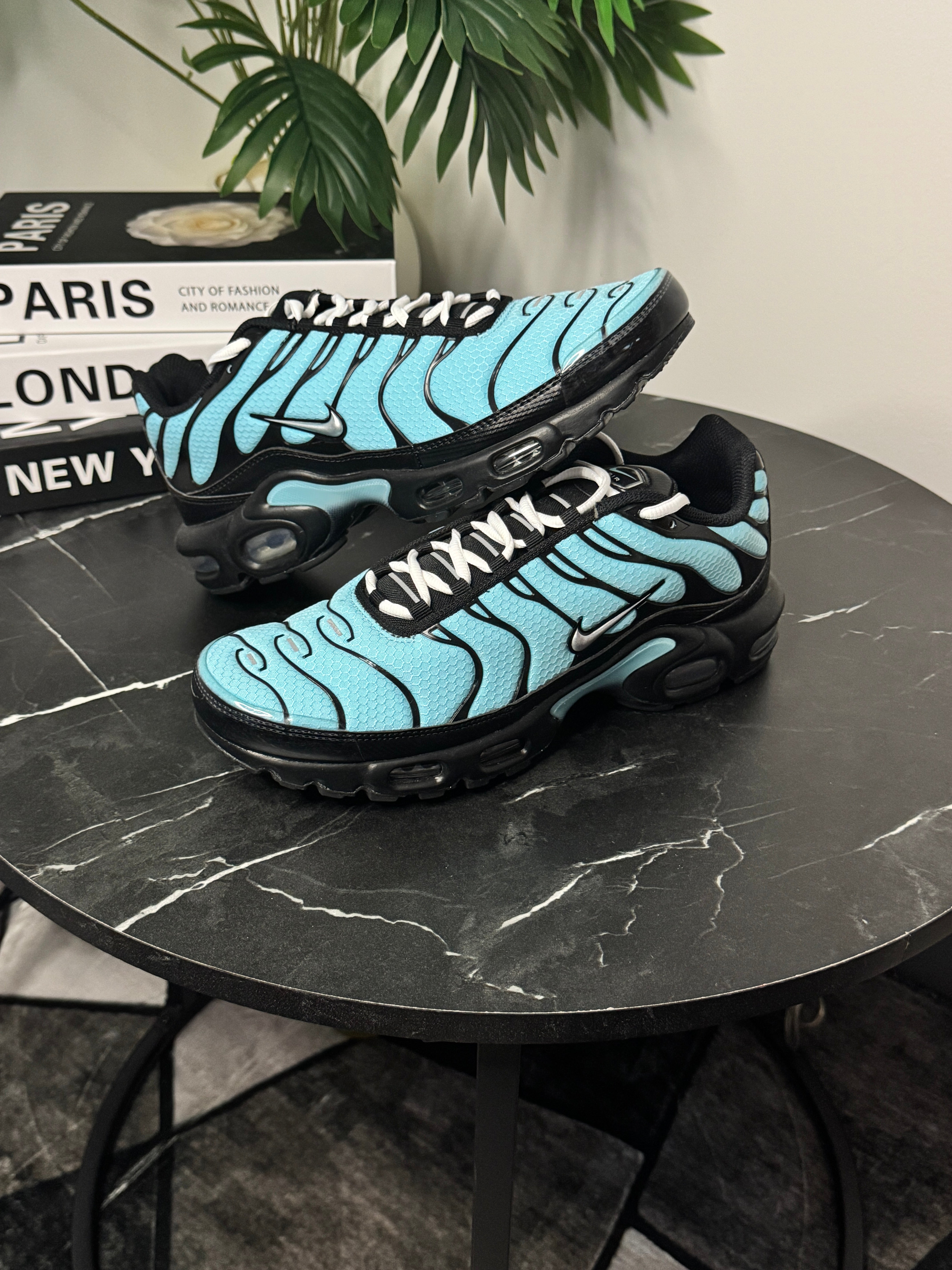 Nike Air Max Plus Tuned 1 Aqua Blue "Tiffany"