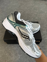 Saucony ProGrid Omni 9 White Pine Green Men's