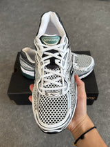 Saucony ProGrid Omni 9 White Pine Green Men's