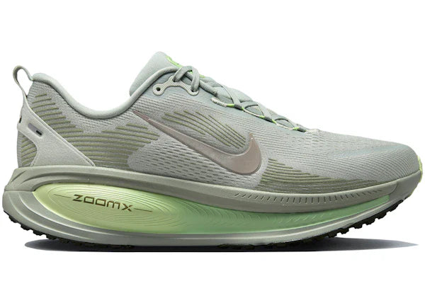 Nike Vomero 18 Light Silver Barely Volt Dusty Olive College Grey