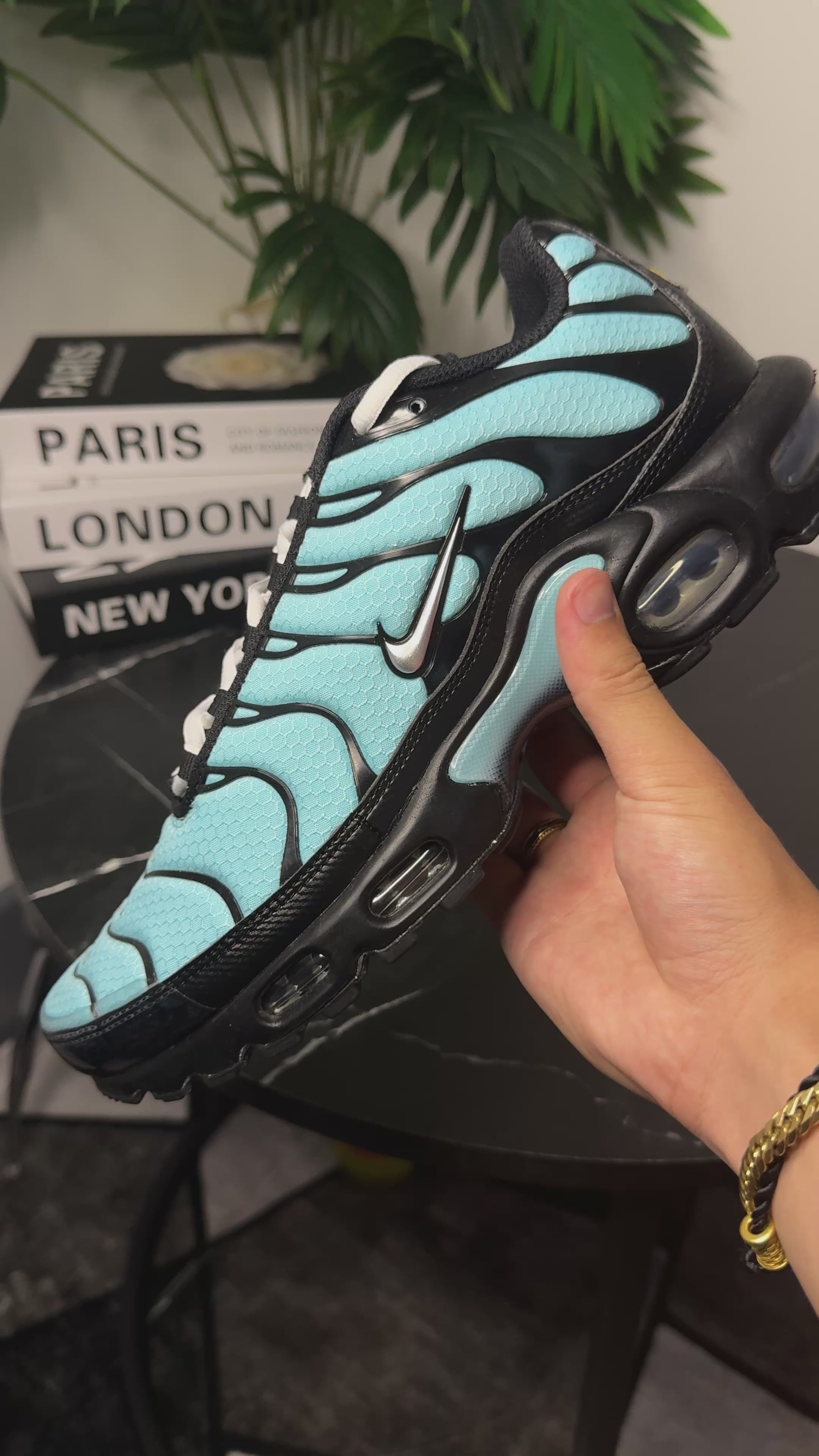 Nike Air Max Plus Tuned 1 Aqua Blue "Tiffany"
