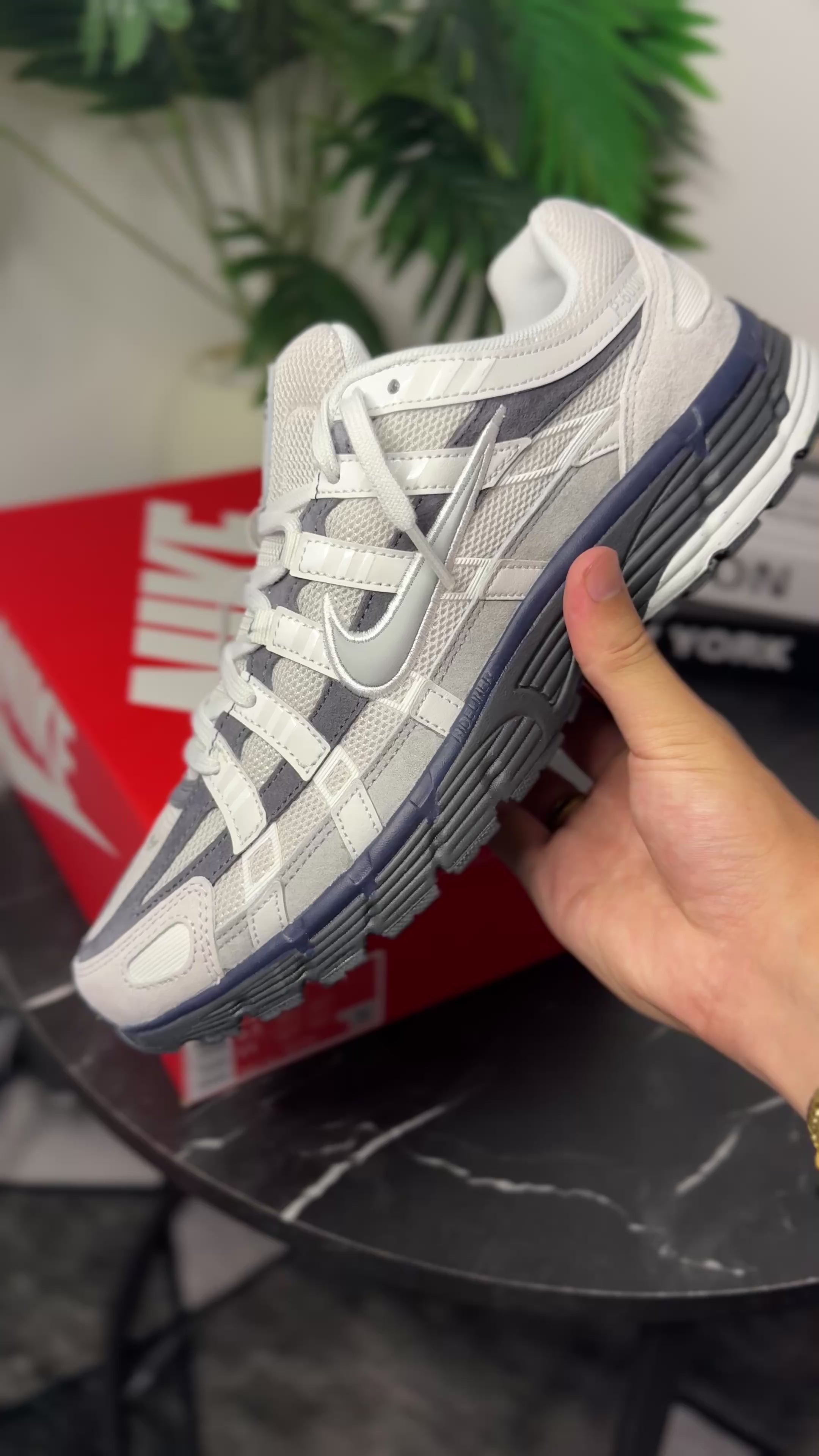 Nike P-6000 Photon Dust Anthracite