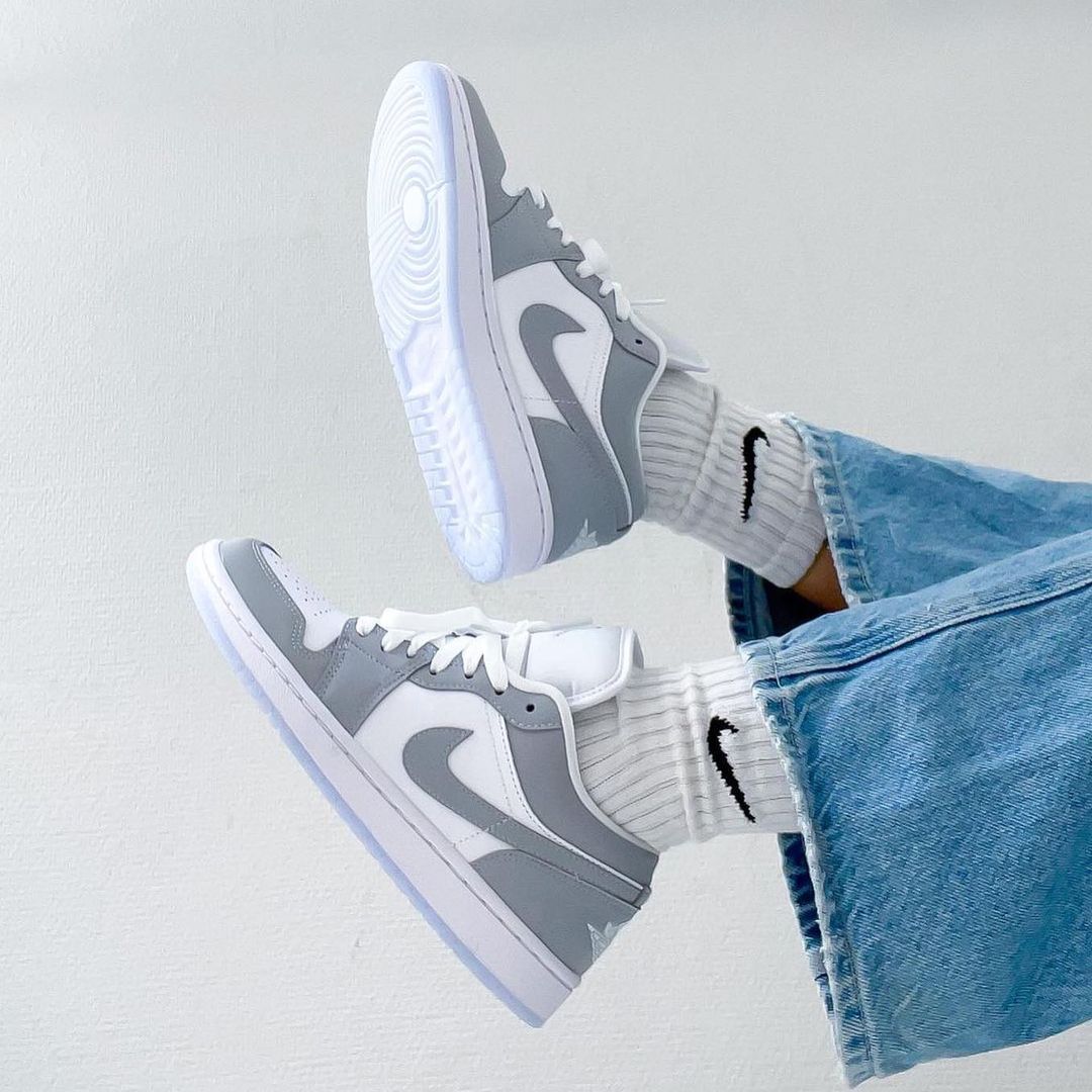 Nike Air Jordan 1 Low Grey Wolf (W)