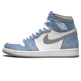 AIR JORDAN 1 RETRO HIGH OG HYPER ROYAL - Stepped In