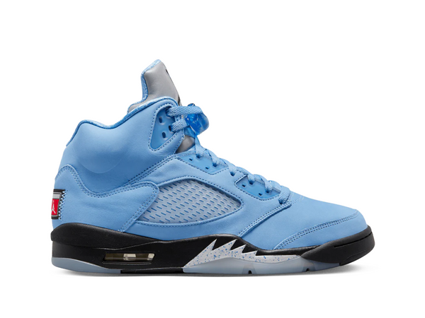 Nike Air Jordan 5 Retro UNC